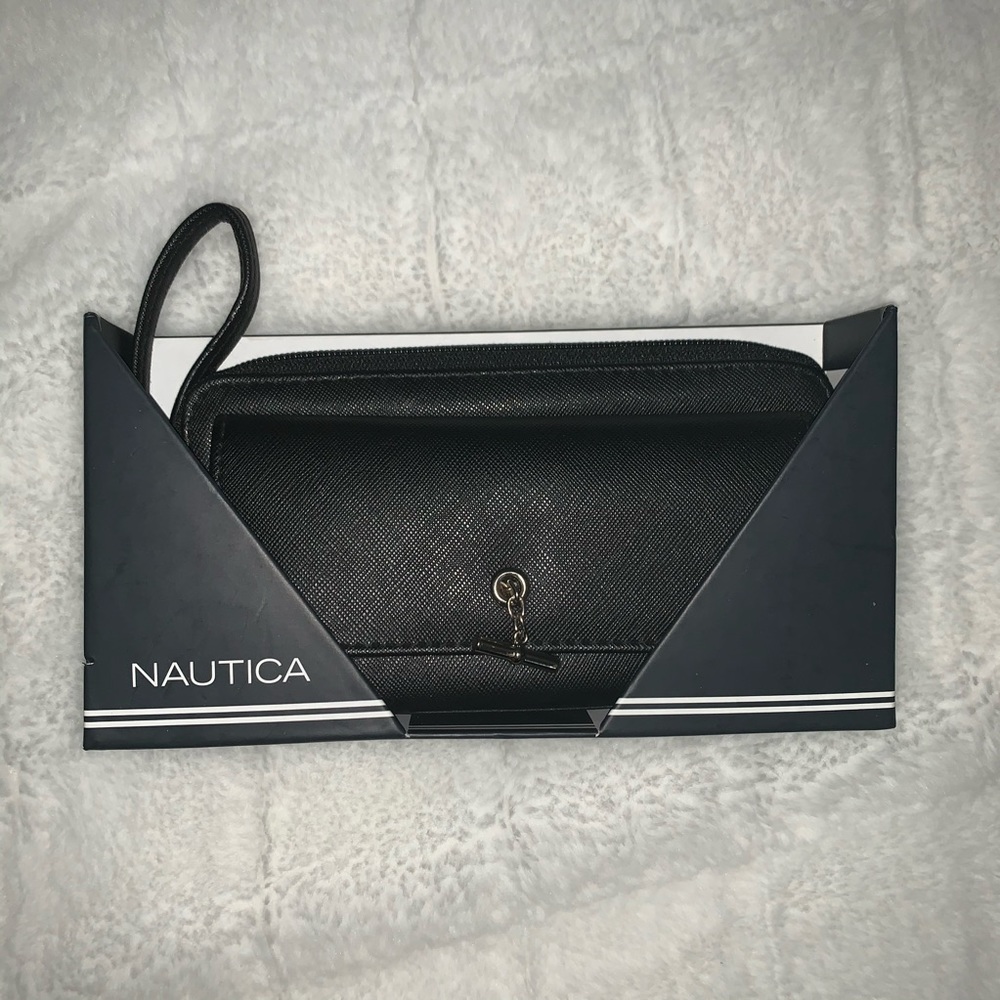 NAUTICA OCEAN ORGANIZER WALLET WRISTLET